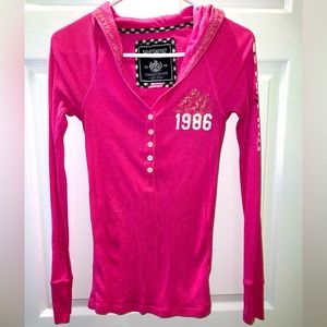 Victoria’s Secret PINK long sleeved top! 💕